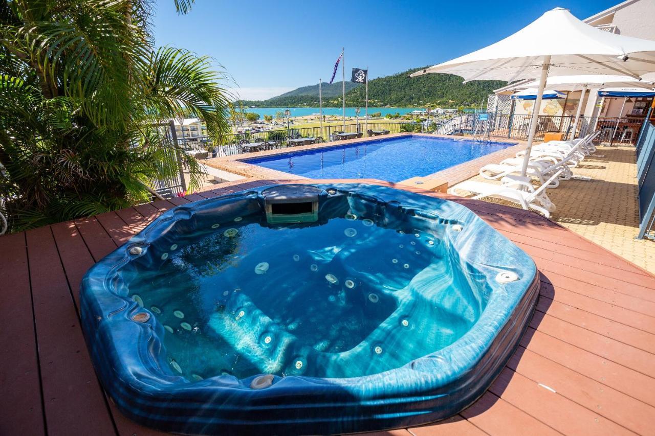 Ocean Views 16 Pool & Spa Wi-Fi Airlie Beach Exterior foto