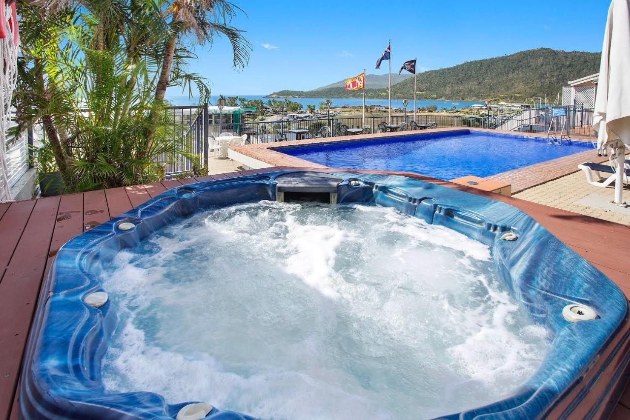 Ocean Views 16 Pool & Spa Wi-Fi Airlie Beach Exterior foto